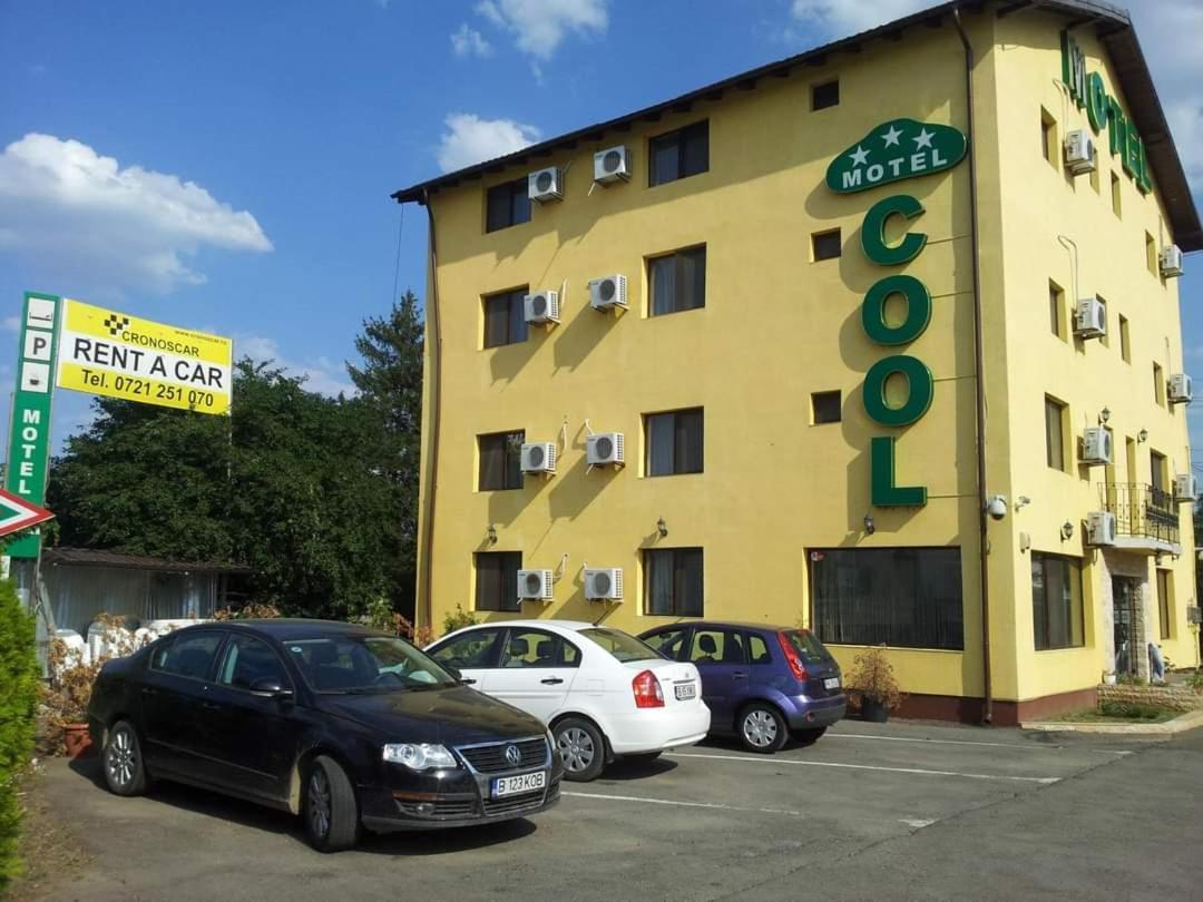 Motel Cool Barcanesti Екстер'єр фото